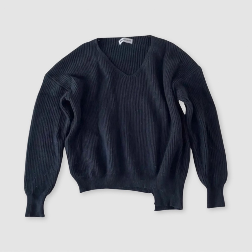 Slip sip hem oversized sweater (like new)